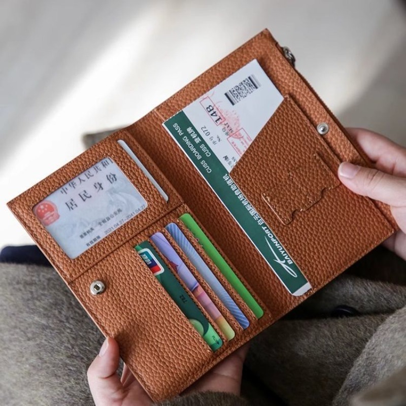 Skórzane etui na paszport, wod – Women'S Accessories Wallet recenzja i cena